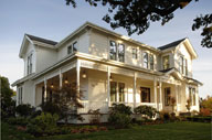<b>Designing the Home of Your Dreams, California-Style</b>“></td>
<td>
<p>(<a href=