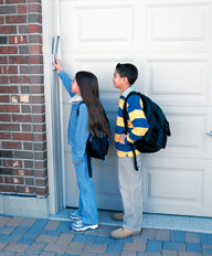 <b>How Your Garage Can Make the Grade for Back-to-School Season</b>“></td>
<td>
<p>(<a href=