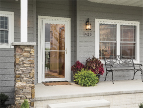 Storm Doors: Advantages and Tips for Your Home