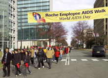 <b>Walking the Walk for AIDS</b>“></td>
<td>
<p>(<a href=